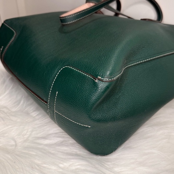 Tory Burch Perry Pebbled Leather in Green/Pink Reversible Laptop Bag Tote EUC - Picture 8 of 16